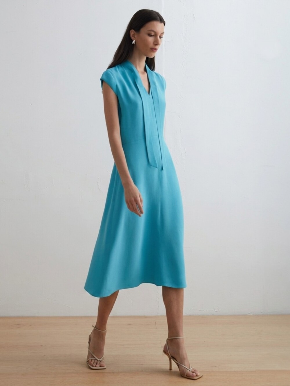 Judith & Charles Marte Tie-Neck Midi Dress Women’s Size 12 Turquoise Career